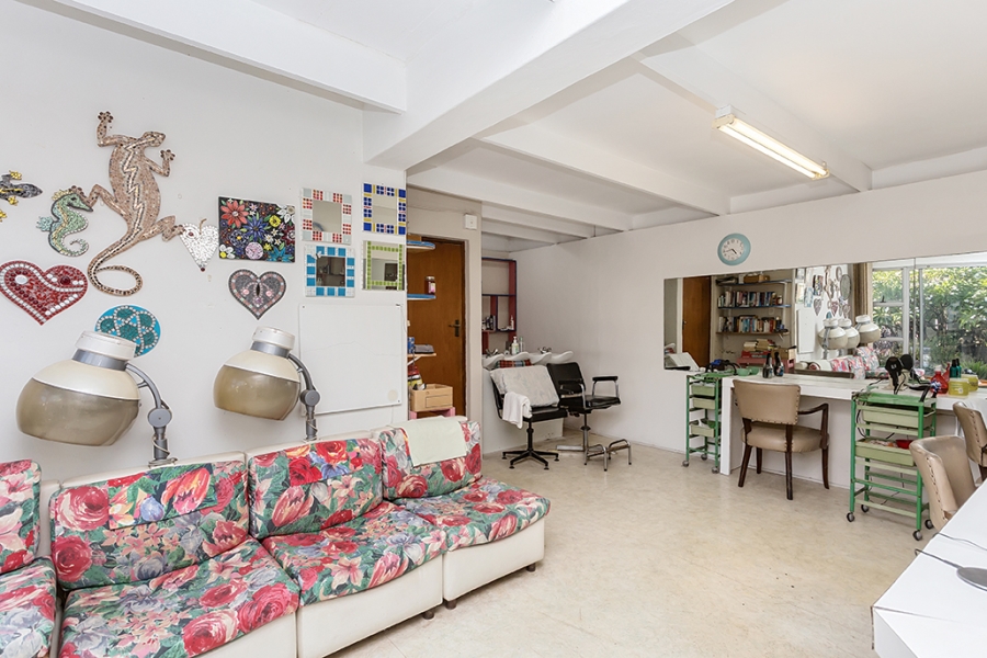 5 Bedroom Property for Sale in Table View Western Cape